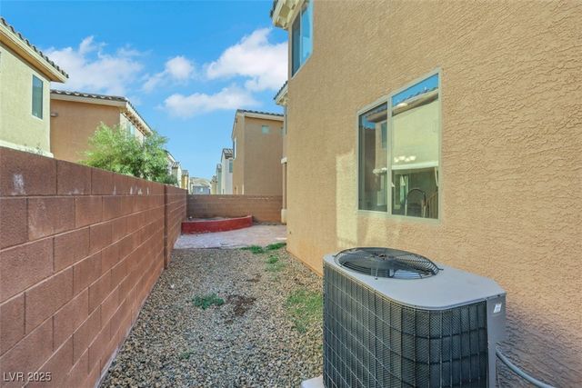 8048 Sundance Valley Drive, Las Vegas, NV 89178