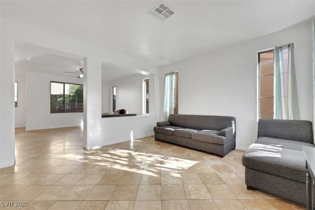 8048 Sundance Valley Drive, Las Vegas, NV 89178