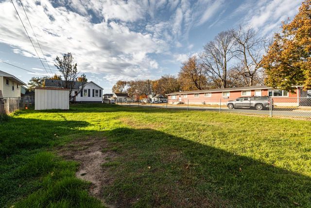 2042 Liberty STREET, La Crosse, WI 54603