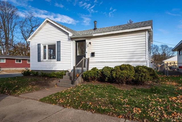 2042 Liberty STREET, La Crosse, WI 54603