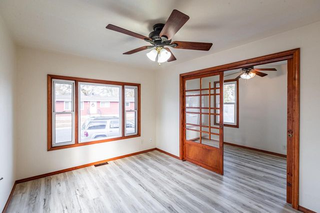 2042 Liberty STREET, La Crosse, WI 54603