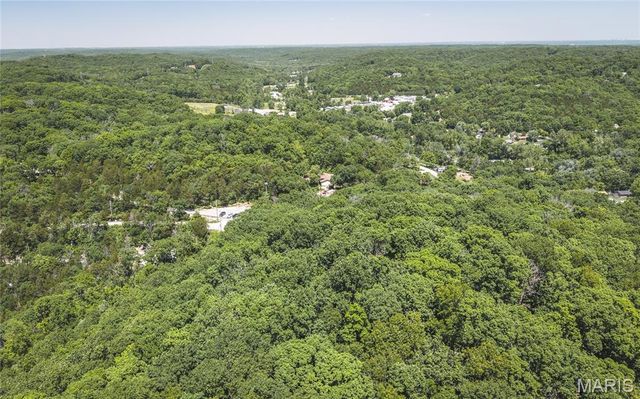 3000 Byrnes Mill Road, Eureka, MO 63025