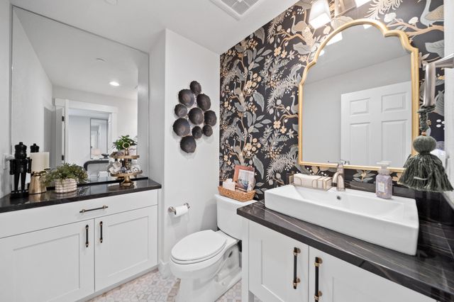 6500 Bandito Drive, Redding, CA 96003