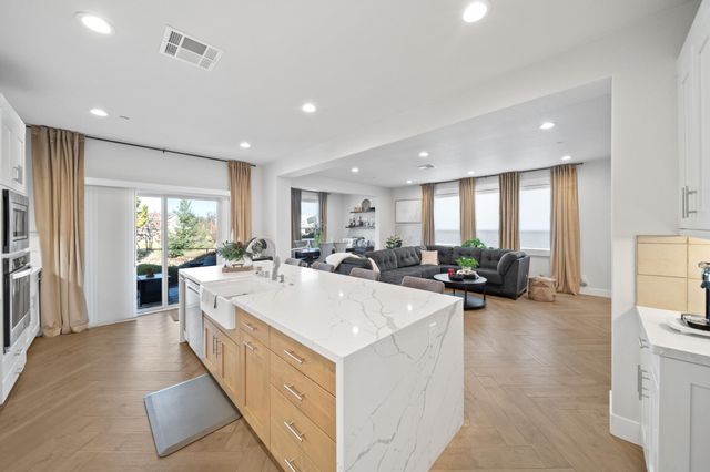 6500 Bandito Drive, Redding, CA 96003