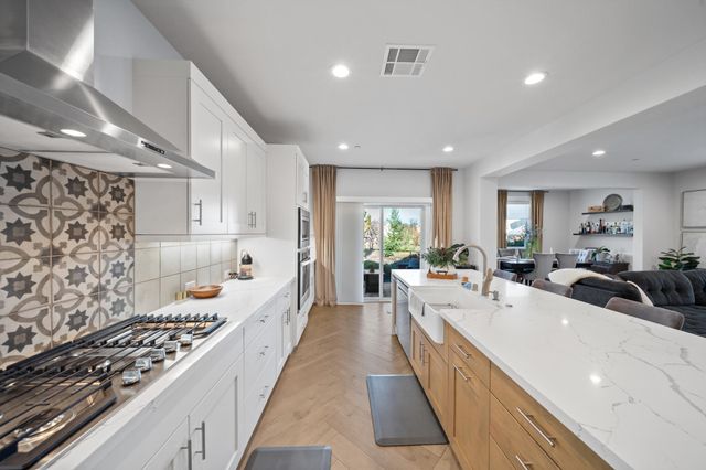 6500 Bandito Drive, Redding, CA 96003