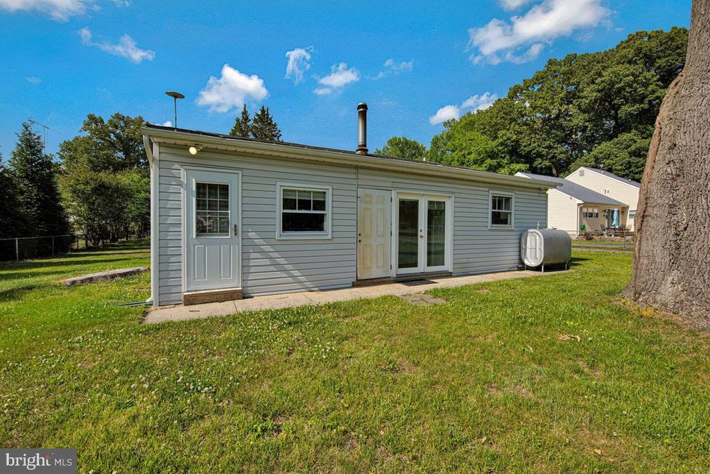 Image 28 of property listing at 1631 DEFENSE HWY, Gambrills, MD 21054