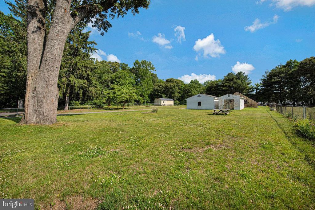 Image 30 of property listing at 1631 DEFENSE HWY, Gambrills, MD 21054