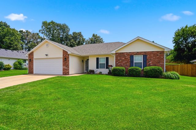 4610 WREN WOOD DR, Columbia, MO 65202