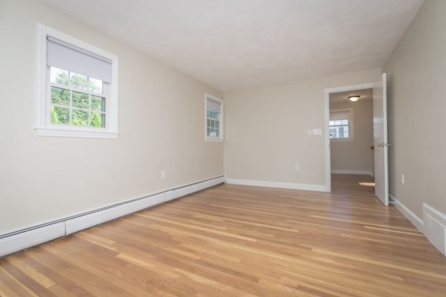 38 Guild St 1, Lowell, MA 01852