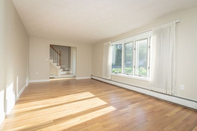 38 Guild St 1, Lowell, MA 01852