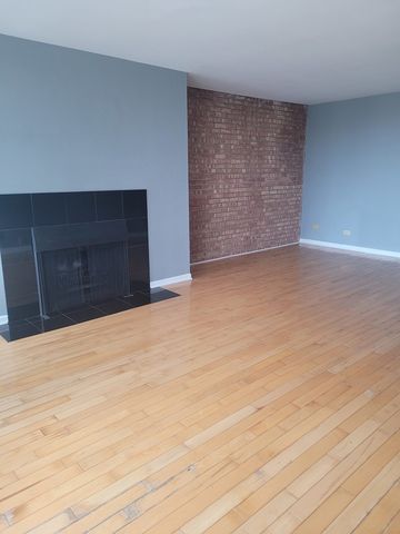 6000 Oakwood Drive 6H, Lisle, IL 60532