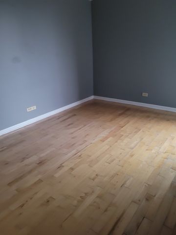 6000 Oakwood Drive 6H, Lisle, IL 60532