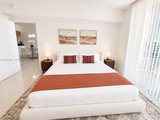1750 N Bayshore Dr 3010, Miami, FL 33132