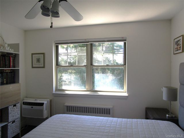 324 Post Avenue 1G, Westbury, NY 11590