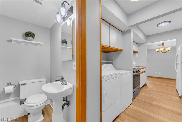 10446 Independence Drive 20D, North Royalton, OH 44133