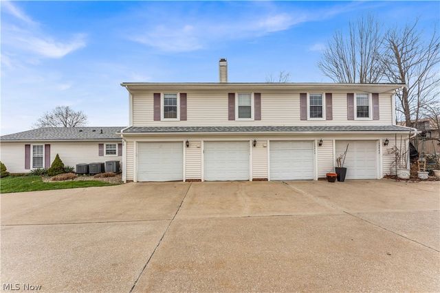 10446 Independence Drive 20D, North Royalton, OH 44133
