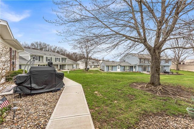 10446 Independence Drive 20D, North Royalton, OH 44133