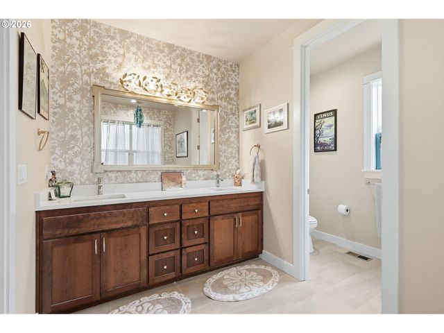 2575 CRESCENT Ave, Eugene, OR 97408