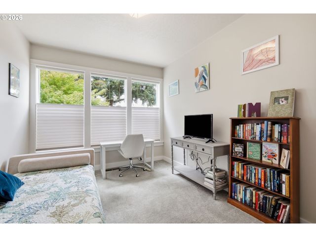 2575 CRESCENT Ave, Eugene, OR 97408