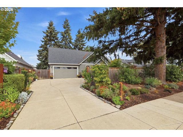 2575 CRESCENT Ave, Eugene, OR 97408