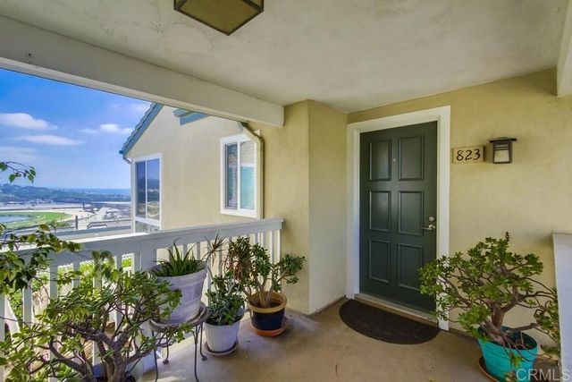 823 Sea Turf Circle, Solana Beach, CA 92075
