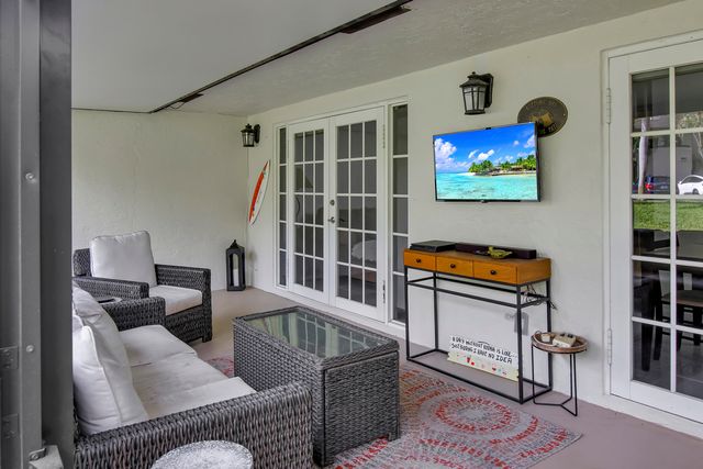 6850 NW 2nd Avenue NW 28, Boca Raton, FL 33487