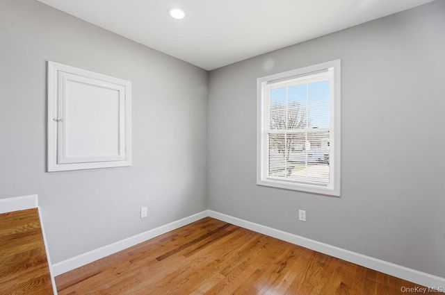 149 Delaware Avenue, Bay Shore, NY 11706