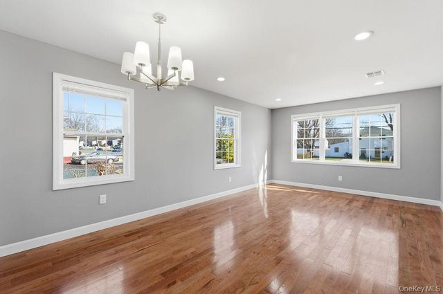 149 Delaware Avenue, Bay Shore, NY 11706