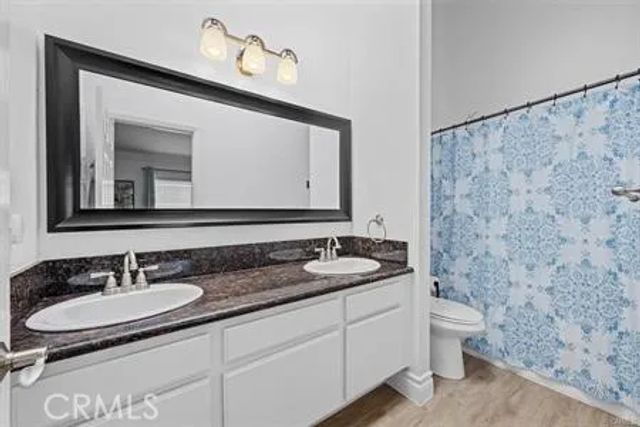 3936 W 5th 44, Santa Ana, CA 92703