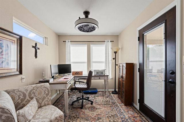 124 Huntsville CV, Georgetown, TX 78633