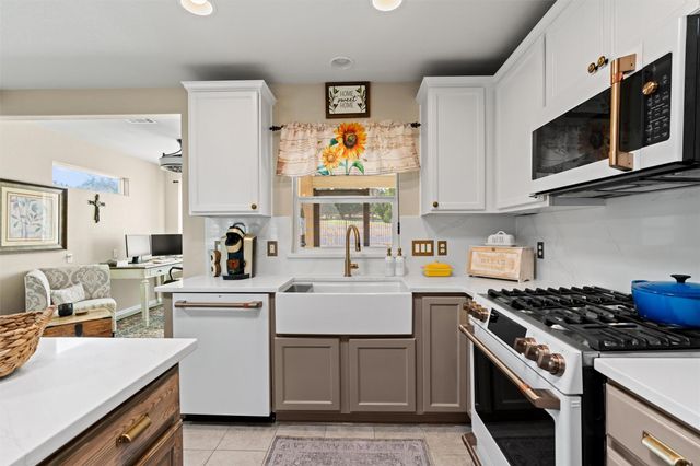 124 Huntsville CV, Georgetown, TX 78633