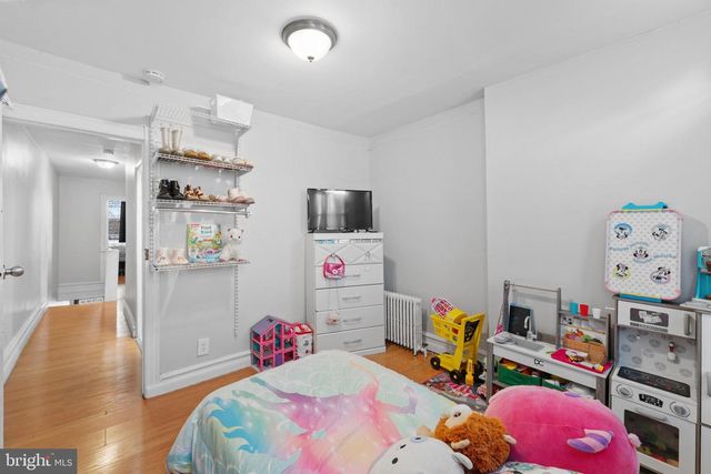 6084 UPLAND ST, Philadelphia, PA 19142