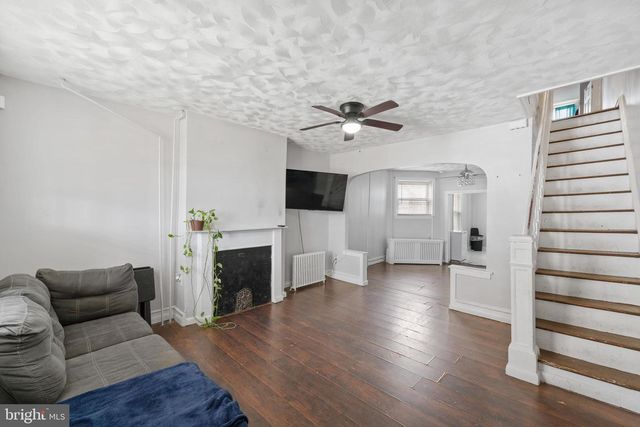 6084 UPLAND ST, Philadelphia, PA 19142