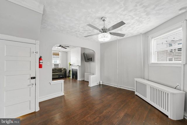 6084 UPLAND ST, Philadelphia, PA 19142