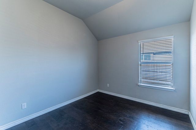 1901 Maplewood Drive, Glenn Heights, TX 75154