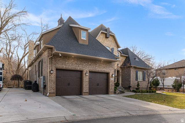 57 W GROVE CREEK CIR, Farmington, UT 84025