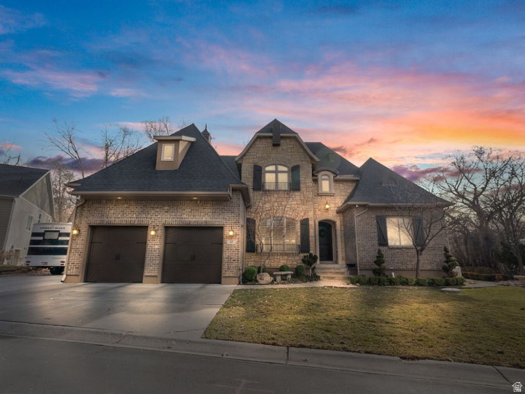 57 W GROVE CREEK CIR, Farmington, UT 84025