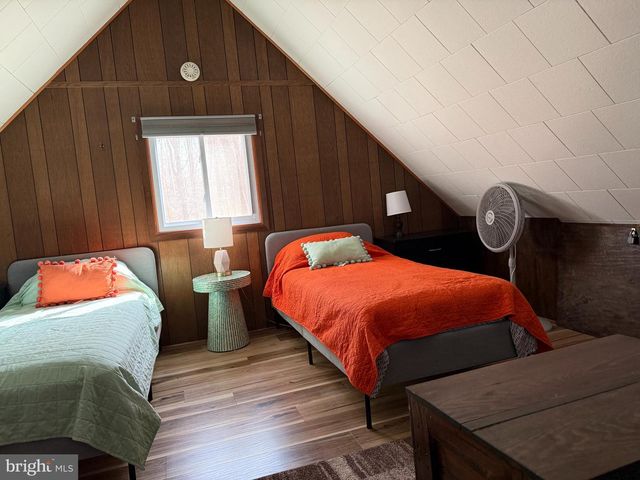 437 ORONO DR, Pocono Lake, PA 18347