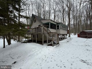 437 ORONO DR, Pocono Lake, PA 18347
