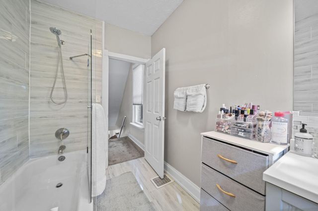 700 S Champion Avenue, Columbus, OH 43205