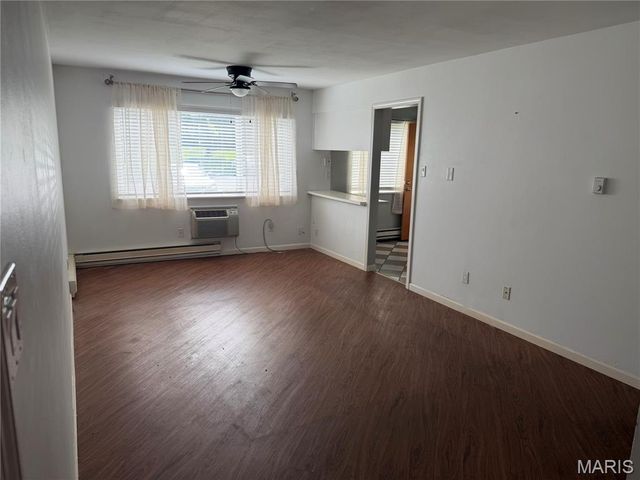 7305 Sieloff Drive A, Hazelwood, MO 63042