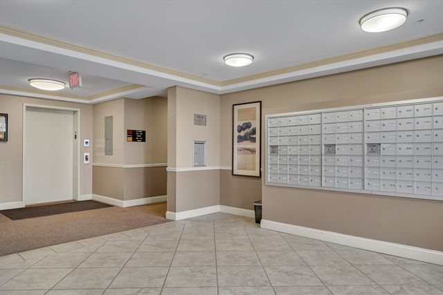 318 Rindge Ave 103, Cambridge, MA 02140