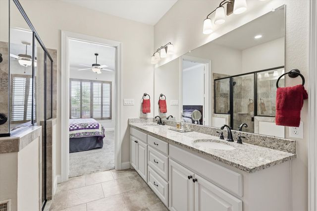 6909 Heather Lane, North Richland Hills, TX 76182