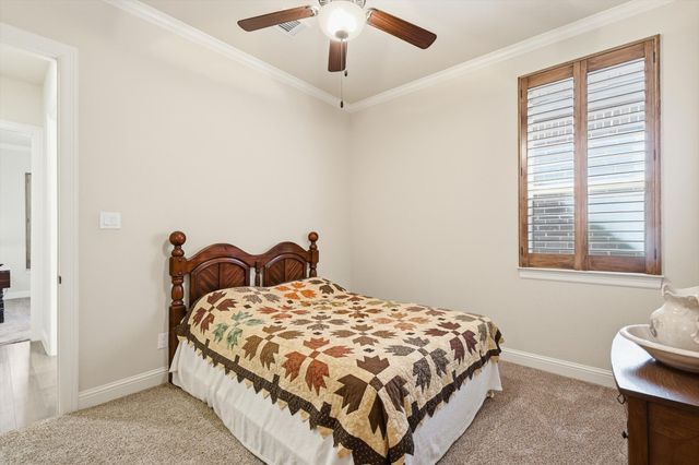 6909 Heather Lane, North Richland Hills, TX 76182