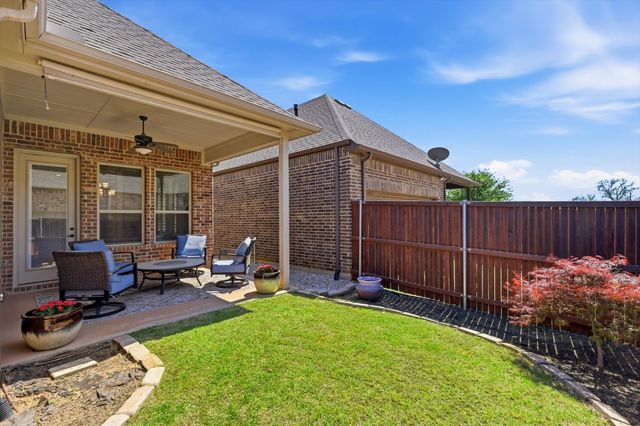 6909 Heather Lane, North Richland Hills, TX 76182