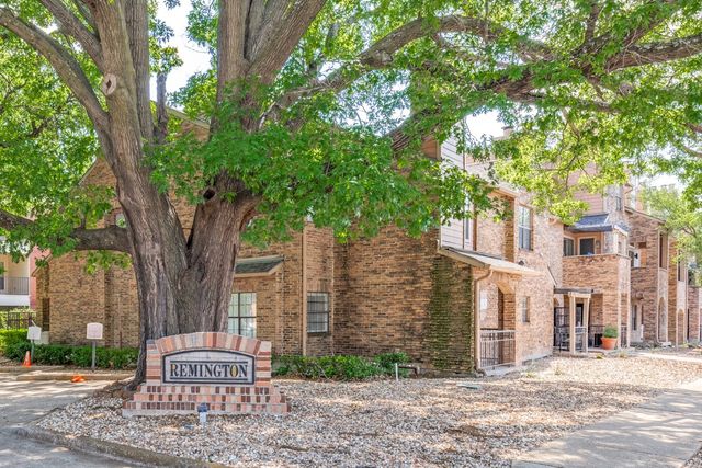6004 Auburndale Avenue E, University Park, TX 75205