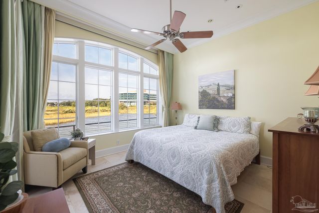 17 Wharf Ave, Pensacola, FL 32502