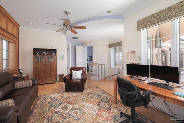 17 Wharf Ave, Pensacola, FL 32502