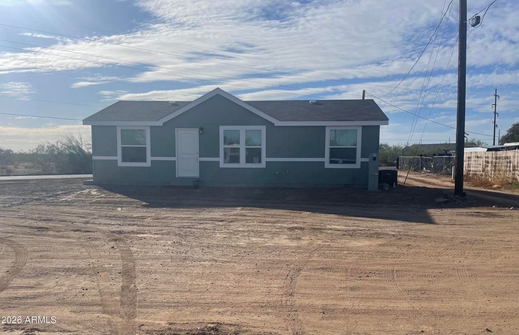 32424 S PINE Street, Wittmann, AZ 85361 — photo 2
