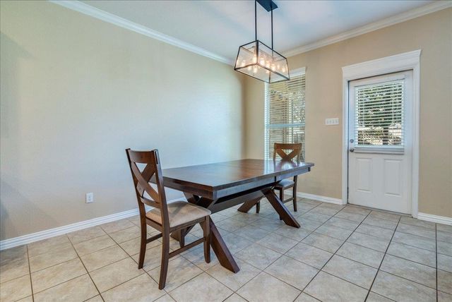 142 Calline Mayes RUN, Buda, TX 78610